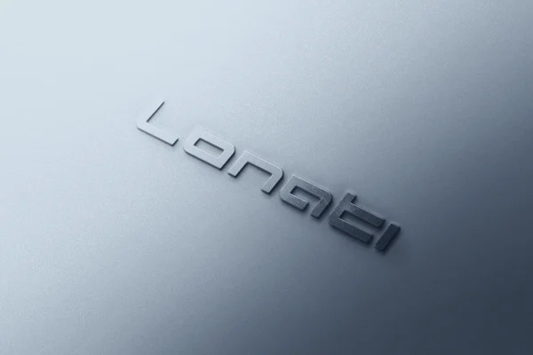 Logo Lonati in rilievo su superfice metallica